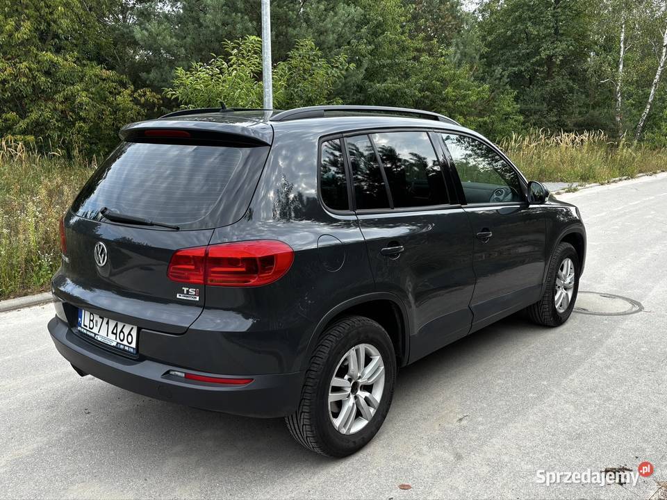 Tiguan 2016 90 przebieg 14 benzyna lakier metallic
