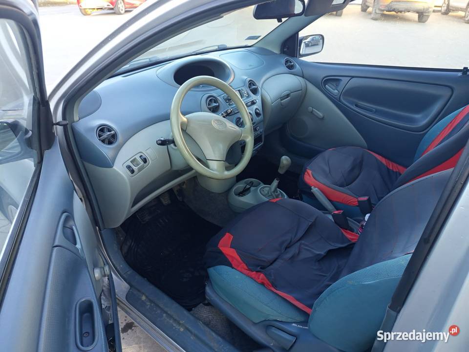 Toyota Yaris 10 benzyna wspomaganie kierowcy 1000cm3 podkarpackie Tarnobrzeg