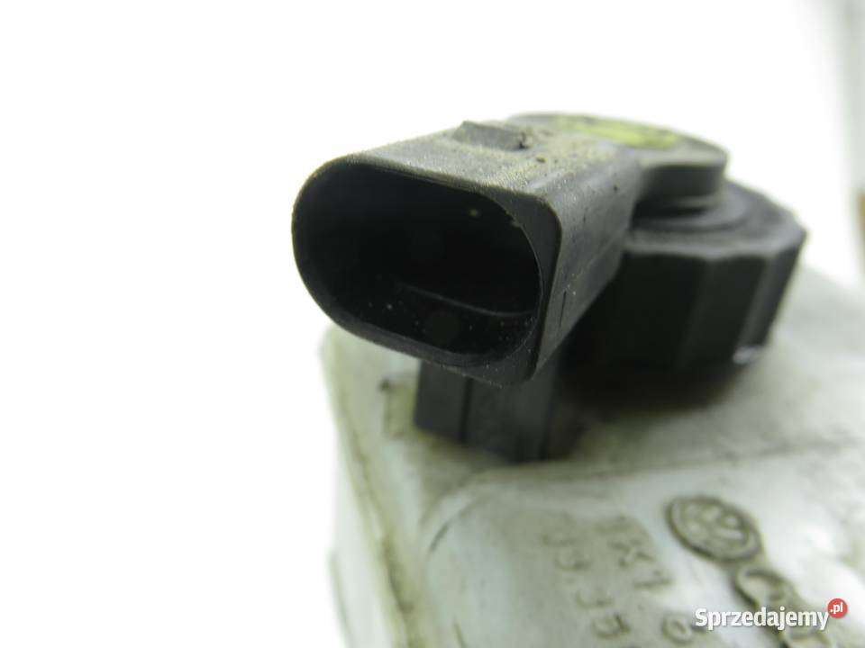 SERWO VW GOLF V 1K1 20 TDI 16V 4motion BKD