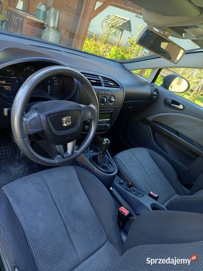Seat Leon 2 2010 polift autoalarm Nowy Żmigród
