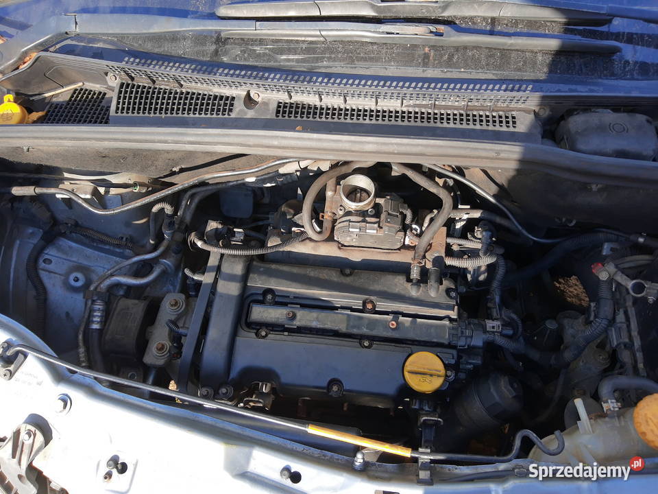 Opel Meriva 14 bezyna w całości na poszczególne uszkodzony Meriva lubelskie Łuków
