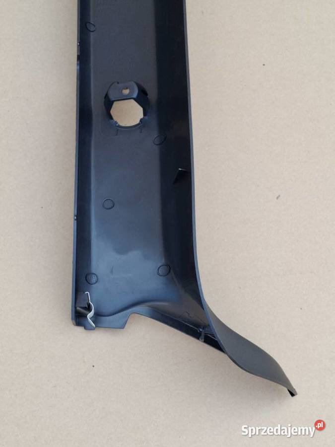 SCANIA R S OBUDOWA OSŁONA SŁUPKA PRAWA ciężarowe Bieleń sprzedam