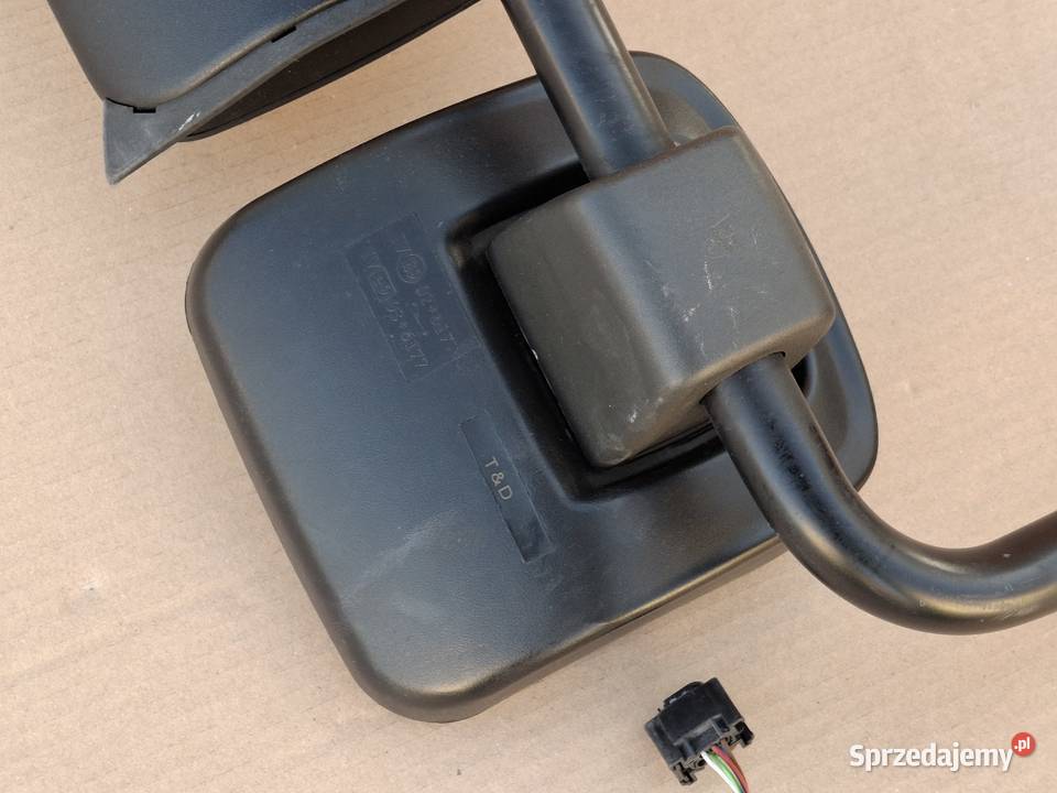 MERCEDES ATEGO LUSTERKO ZEWNĘTRZNE PRAWE LUSTRO