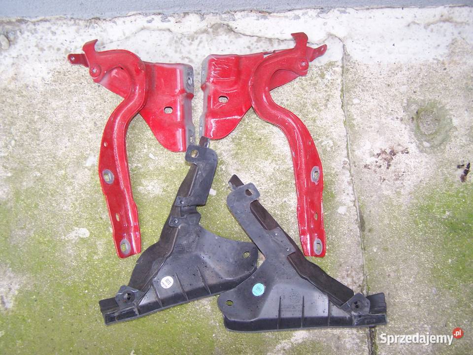 Zawiasy maski Mercedes Boklasa W246 z osłonami