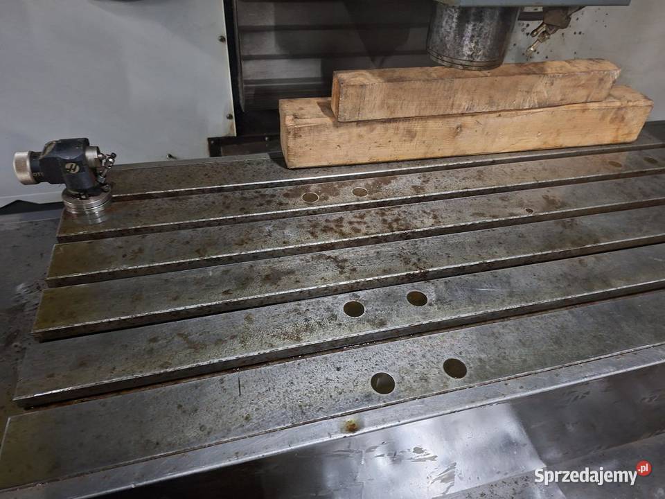 Pionowe centrum obróbcze HAAS VF4 Warszawa sprzedam