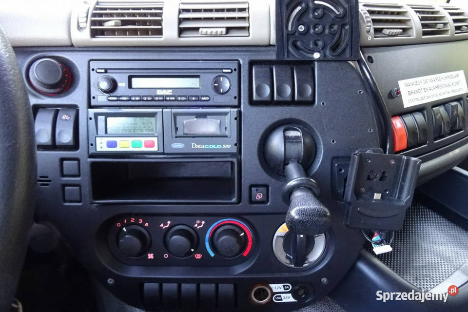DAF DAF CF 65220 Euro 5 chłodnia 18 palet winda Góra Kalwaria