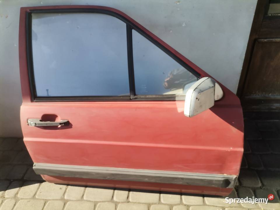 VW PASSAT B2 KOMBI DRZWI PRAWY PRZÓD Drzwi małopolskie sprzedam