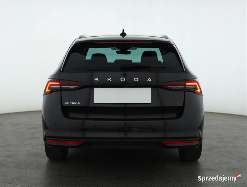 Skoda Octavia 15 eTSI mHEV Piaseczno sprzedam