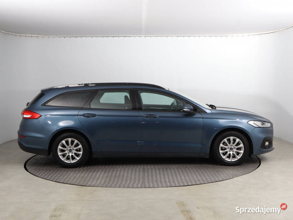Ford Mondeo 20 EcoBlue niebieski