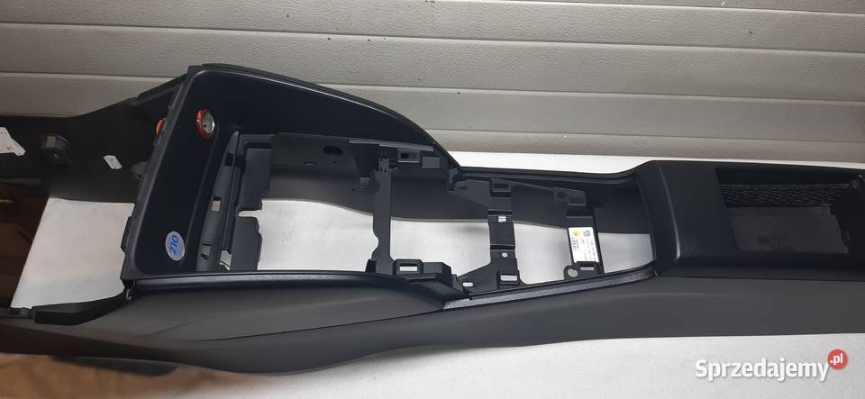 TUNEL ŚRODKOWY AUDI A3 8V 8V1863241 Mielęcin