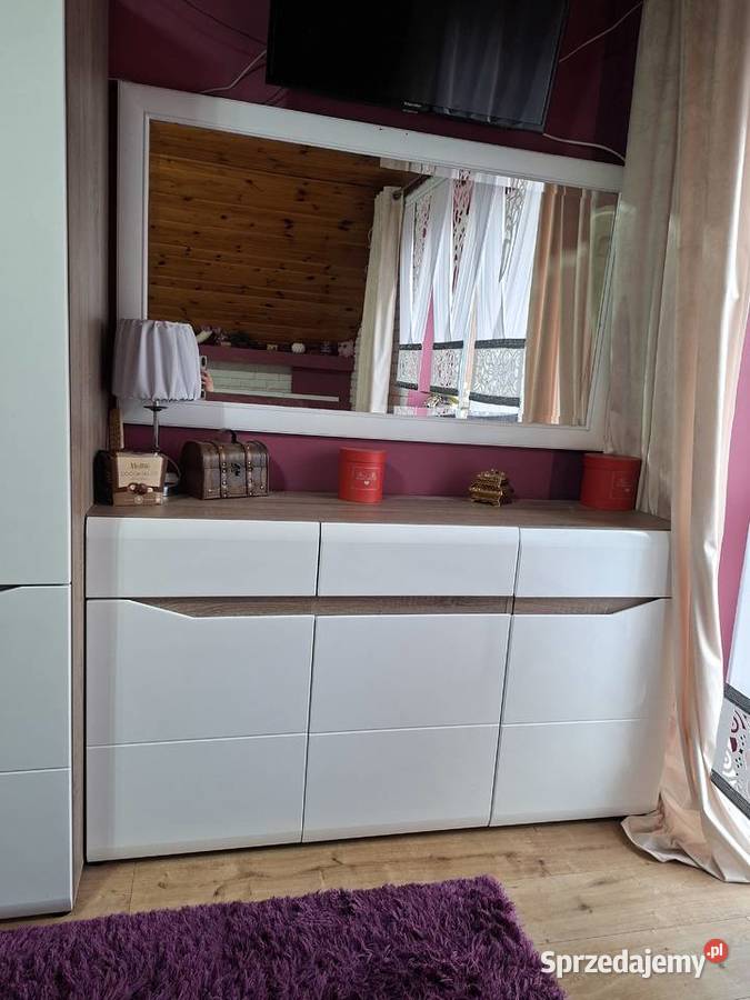 Sprzedam komplet mebli Chybice