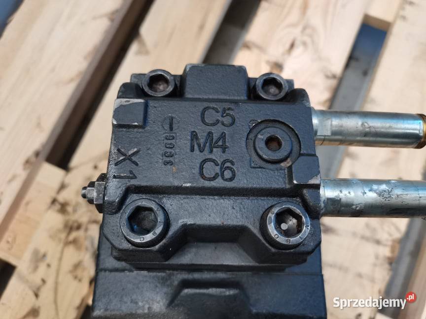 Silnik jazdy SauerDanfoss H1B080