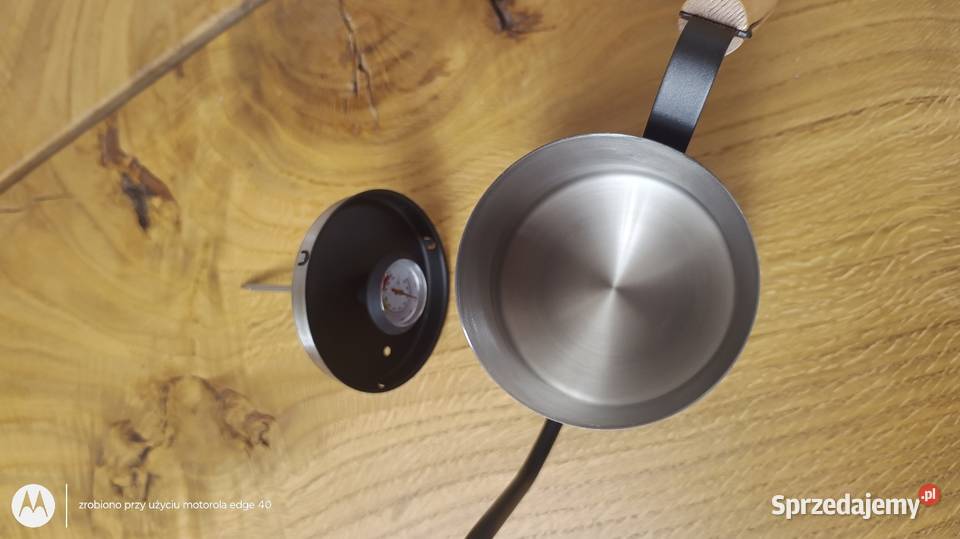 Czajnik z termometrem marki Navaris Ciechanów