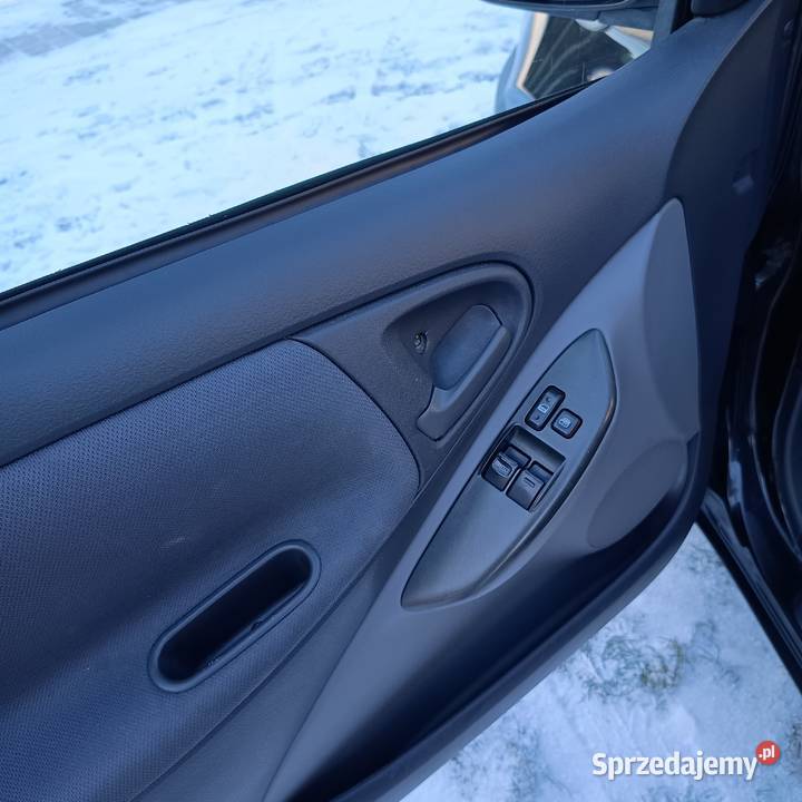 Toyota Yaris 14 D4D pierwszy właściciel 239 koła manualna Radom sprzedam