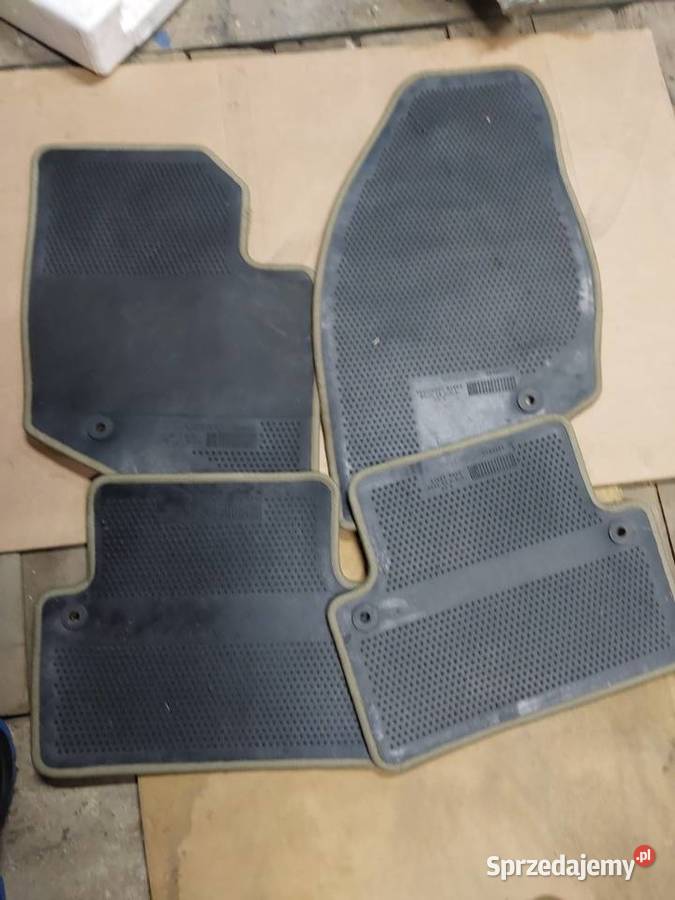 Dywaniki Welurowe V70 S60 XC70 S80 0007 lubelskie Wąwolnica