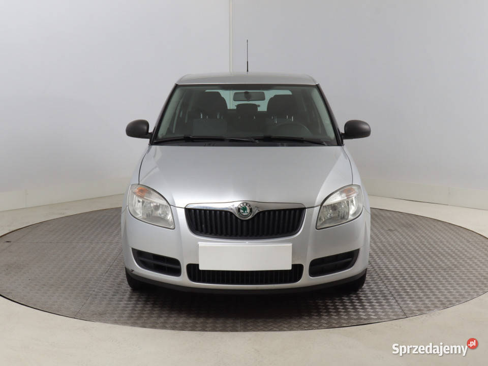 Skoda Fabia 14 TDI srebrny