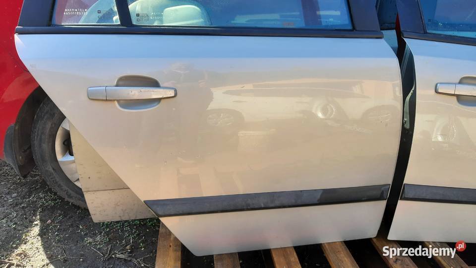 drzwi kompletne opel astra h 3 III kombi prawe