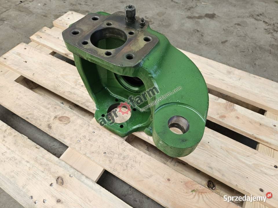 Zwrotnica RH John Deere 6195R 6195M Układ kierowniczy i oś przednia