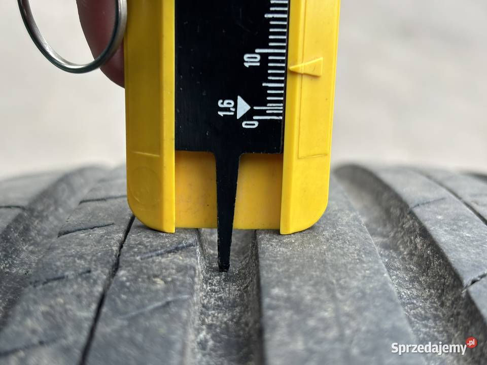 Dunlop Grandtrek 22560 R18 PT30 100H 4 Samochodowe sprzedam