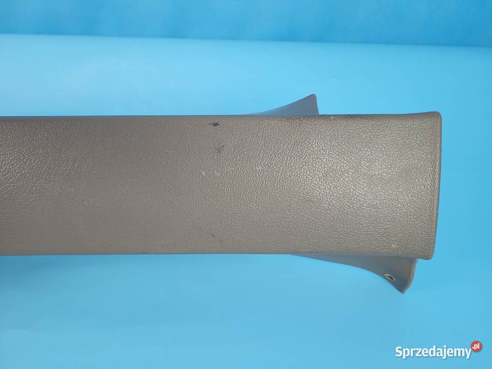 CASE IH PUMA 145 12r OSŁONA POKRYWA SŁUPKA C Kolno