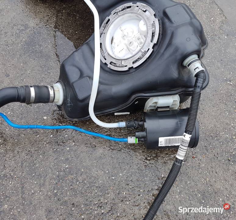 BMW 1 120 F20 LIFT zbiornik paliwa benzyny pompa