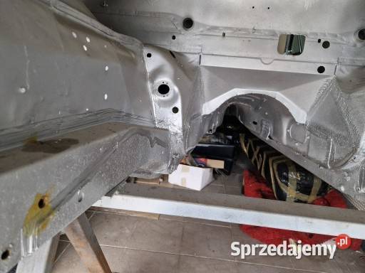 Jaguar XJ6 XJ12 LWB Seria 2 mk II karoseria nowa Słupca