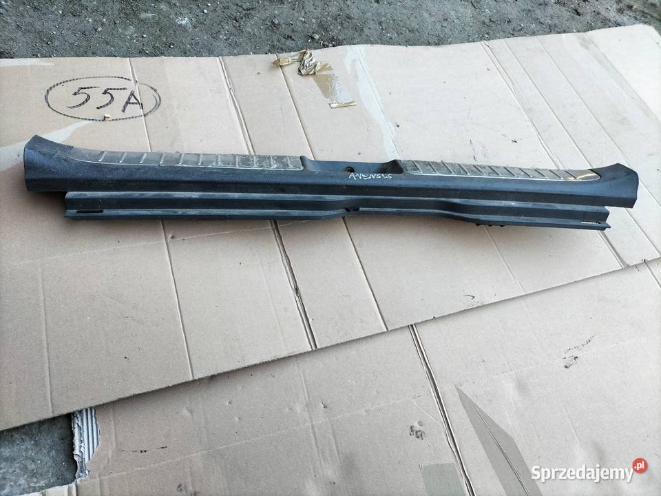 AVENSIS T25 NAKŁADKA OSŁONA RYGLA ZAMKA Kamień-Kolonia
