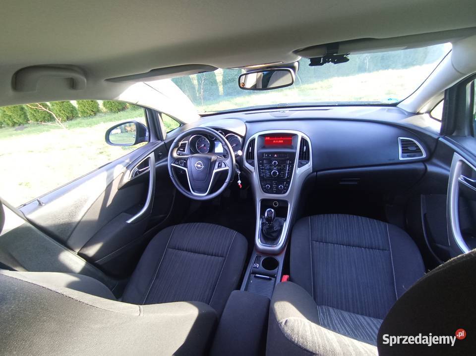 Opel Astra 14 Turbo bezwypadkowy Zarejestrowany w Polsce Stargard