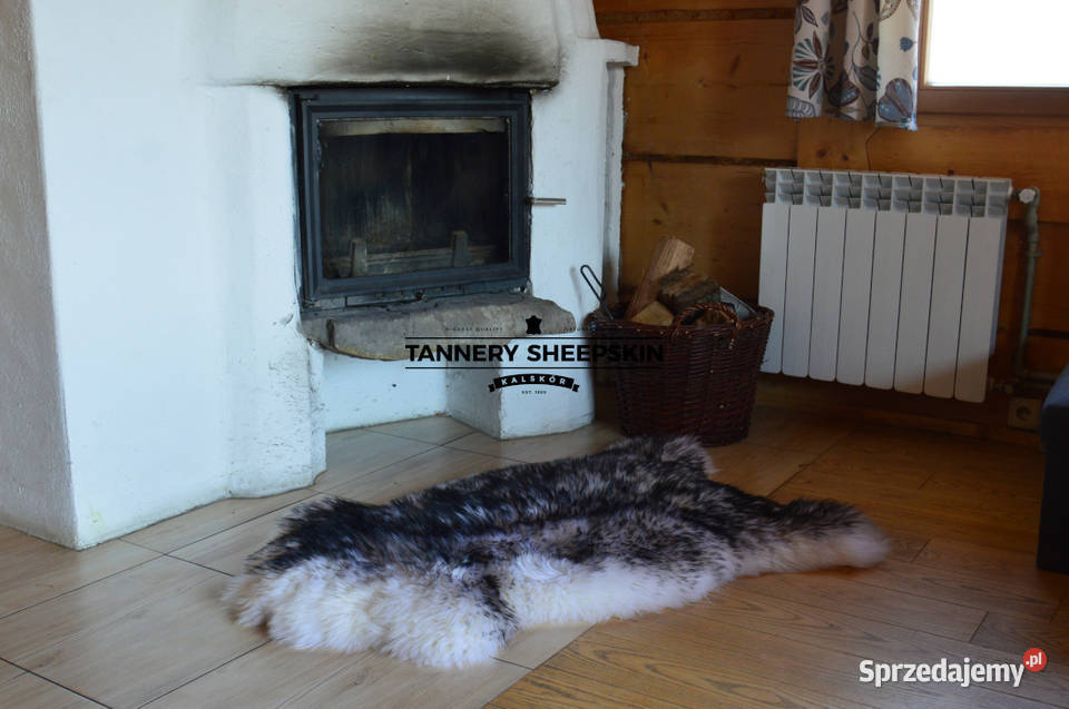 Skóra Owcza Czarny Muflon Skóry Owcze Naturalne małopolskie Szaflary