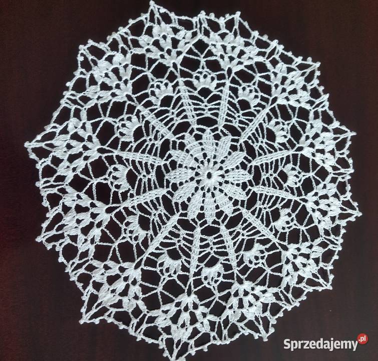 Serwety szydełkowe biały Obrusy i serwety małopolskie Ryczówek