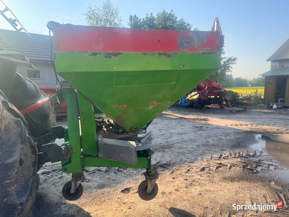 Rozsiewacz nawozów Unia N039 nieuszkodzony