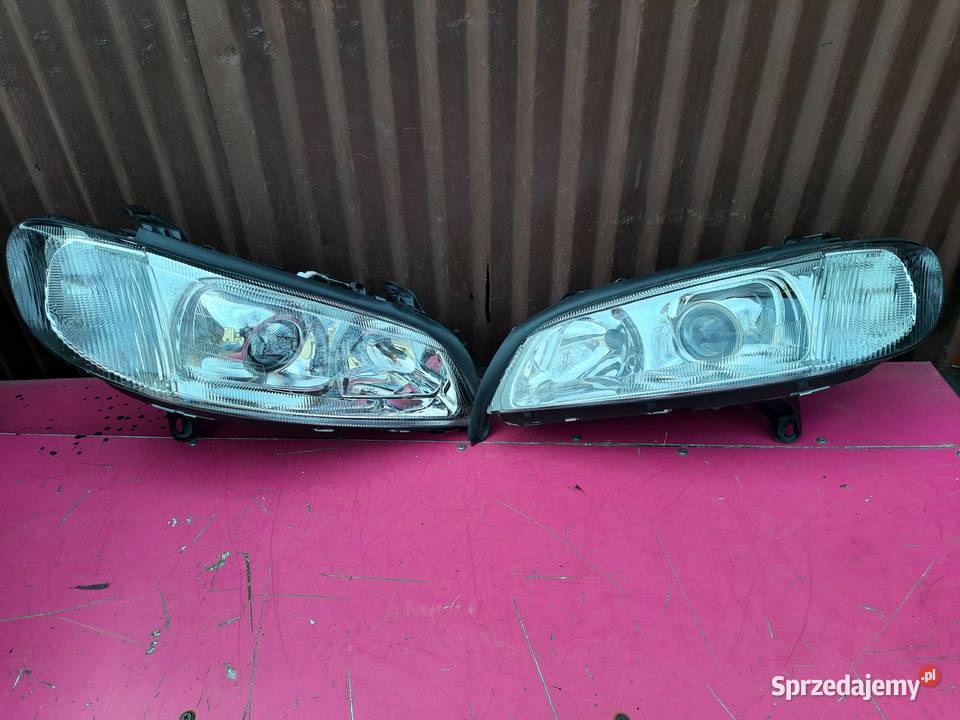 Opel Omega 2000r komplet lamp przednich xenony Pruszków
