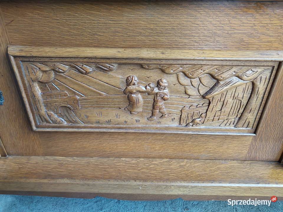 komoda rzeżbiona 653 Meble Byczyna