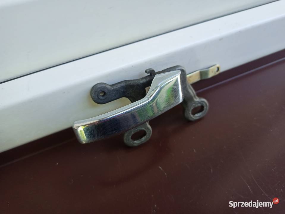 Mercedes W110 W114 W115 klamka wewnętrzna drzwi Klamki wewnętrzne Sieradz sprzedam