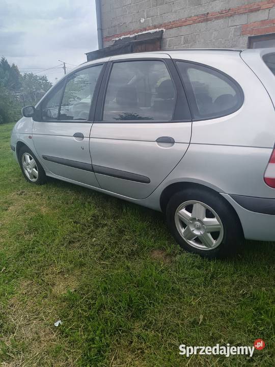 Sprzedam renault Rok produkcji 2002 Polany