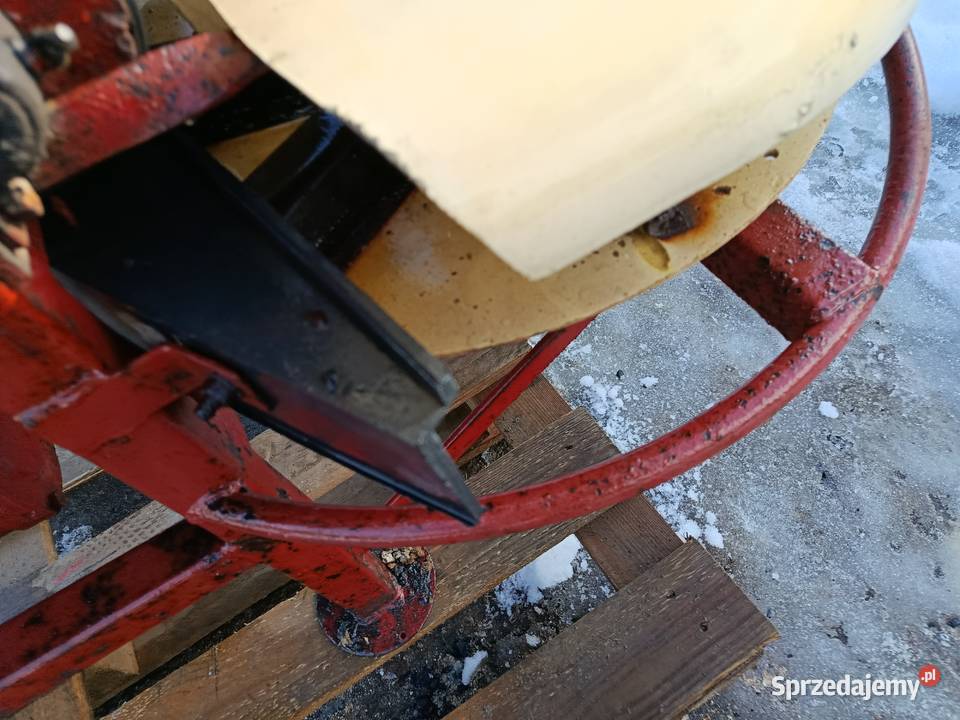 Motyl rozsiewacz wapna soli transport Limanowa