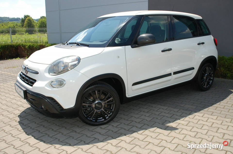 Fiat 500L Wersja CrossPierwszarej 2019Kamera kurtyny powietrzne podkarpackie Dębica sprzedam
