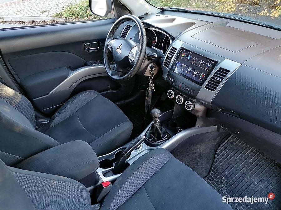 Mitsubishi Outlander II 7 osobowa 4x4 2008 gniazdo AUX Sanok