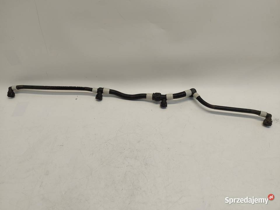 TESLA MODEL Y 2024r PRZEWÓD WODY 107757600F osobowe sprzedam