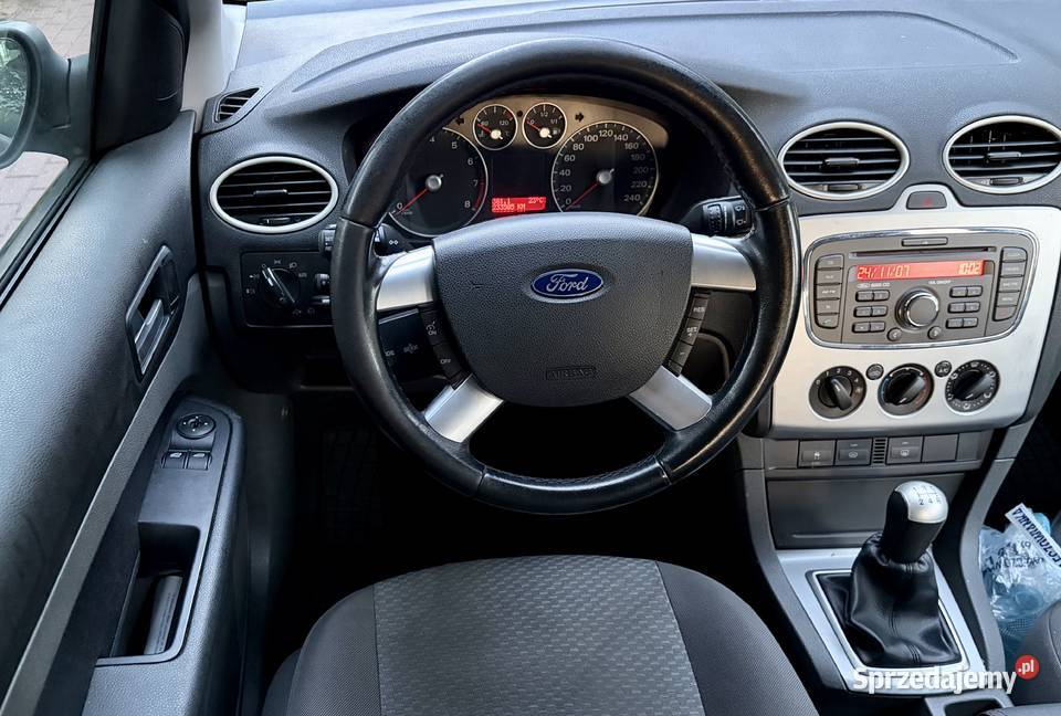 FORD FOCUS Kombi 16 FILM Prezentacja Zarejestrowany w Polsce Warszawa