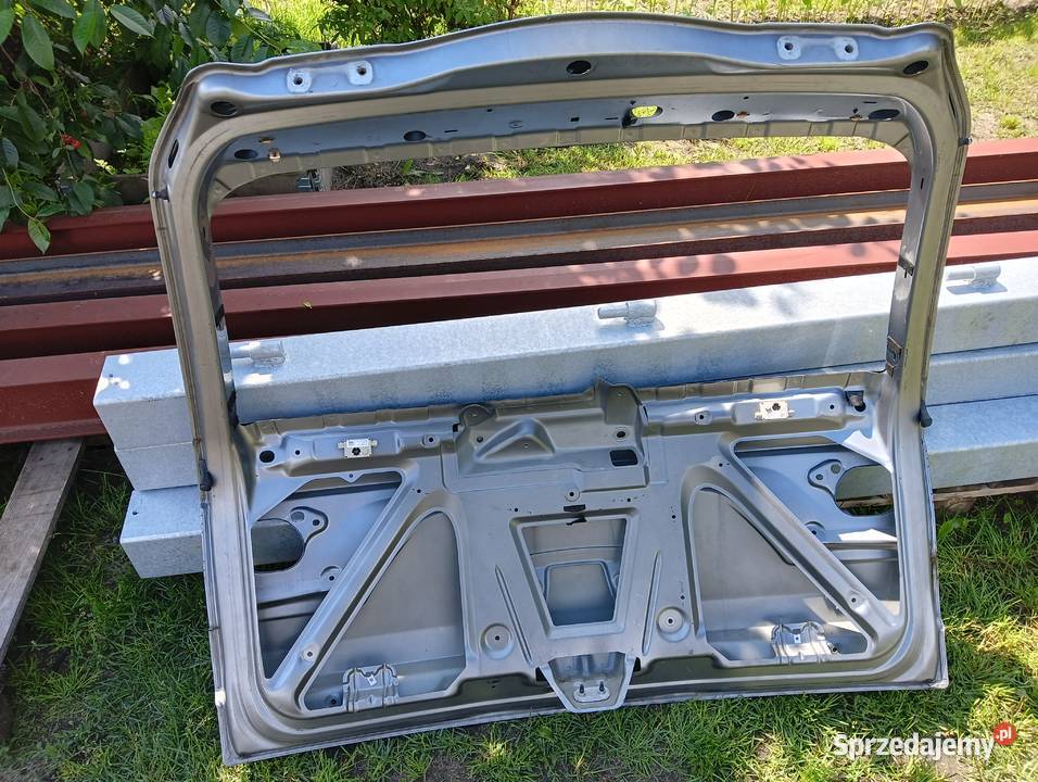 Okazja sprzedam tylną klapę bagażnika do BMW x3 lubelskie Łaziska