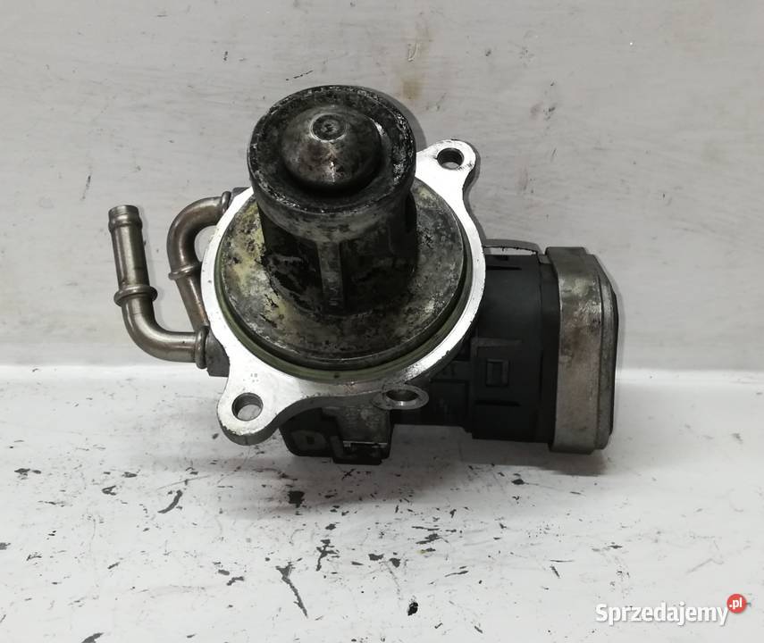 Zawór EGR Mercedes 20 CDI A6401401860 Silniki i osprzęt Części Suchedniów