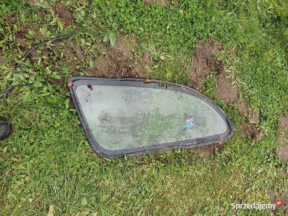 Szyba boczna Nissan Almera N15 3d drzwi Kraków