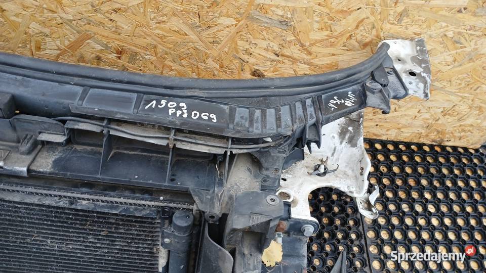 AUDI A3 8P LIFT 16 FSI PAS PRZEDNI KOMPLET Zbierkowo sprzedam