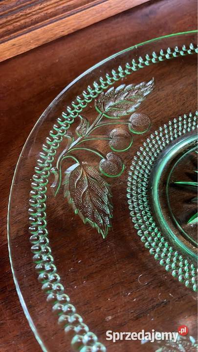 Zielona szklana patera Dekor to wiśnie na Gdańsk sprzedam