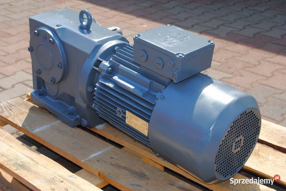 Motoreduktor kątowy 75kw 45obrmin Firmy SEW z Kargowa sprzedam