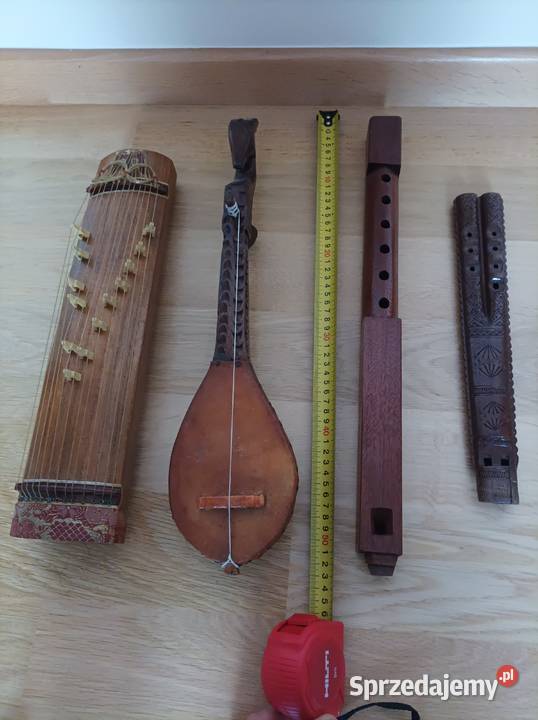 Stare dziwne instrumenty muzyczne Radwan