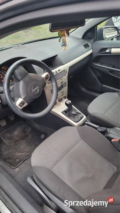 Opel Astra H Gtc 13 Cdti 6 Biegów Szydłowiec sprzedam
