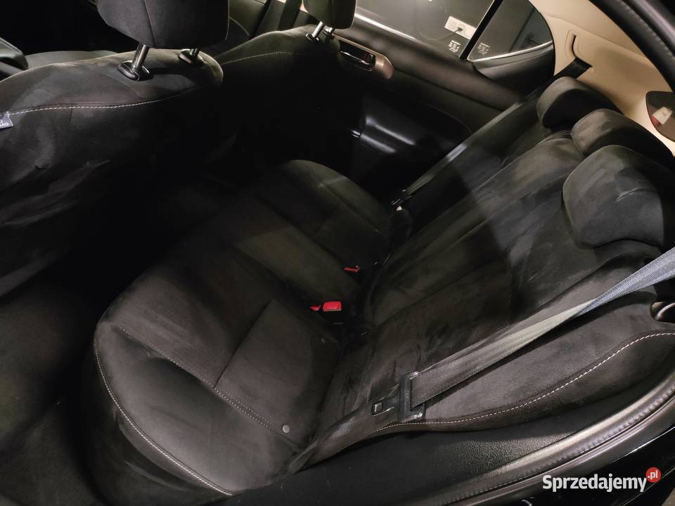 Lexus CT200h nieuszkodzony sprzedam