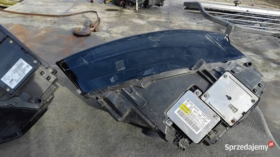 Audi A5 8T0 BiXENON skrętny LED ORG KPL Mielec